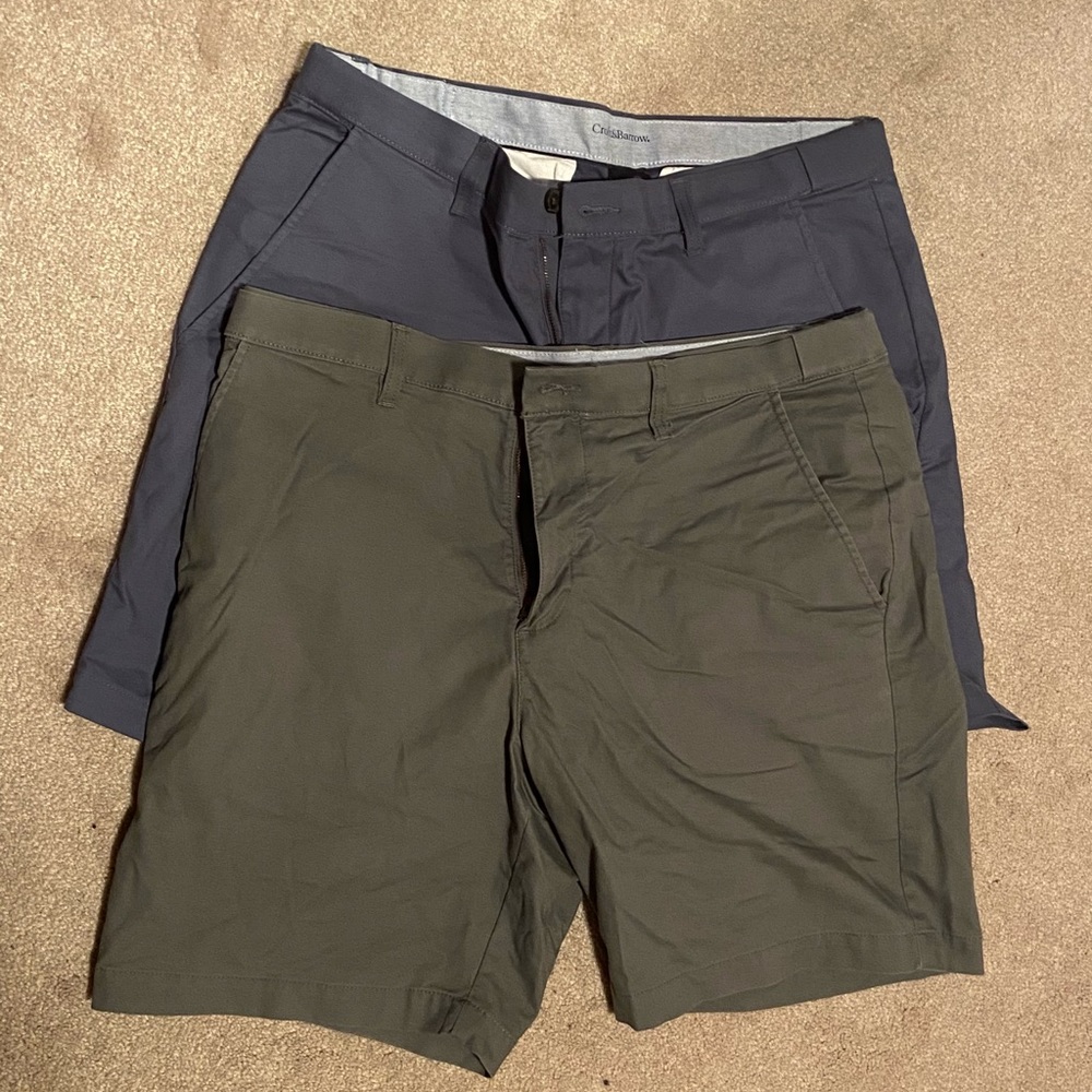 Set of 2 men’s shorts